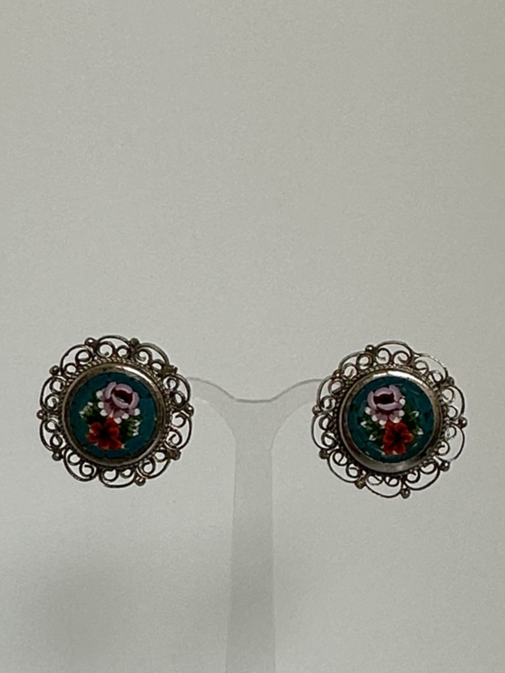 Vintage-Inspired Floral Micro Mosaic Round Earrings made in italy